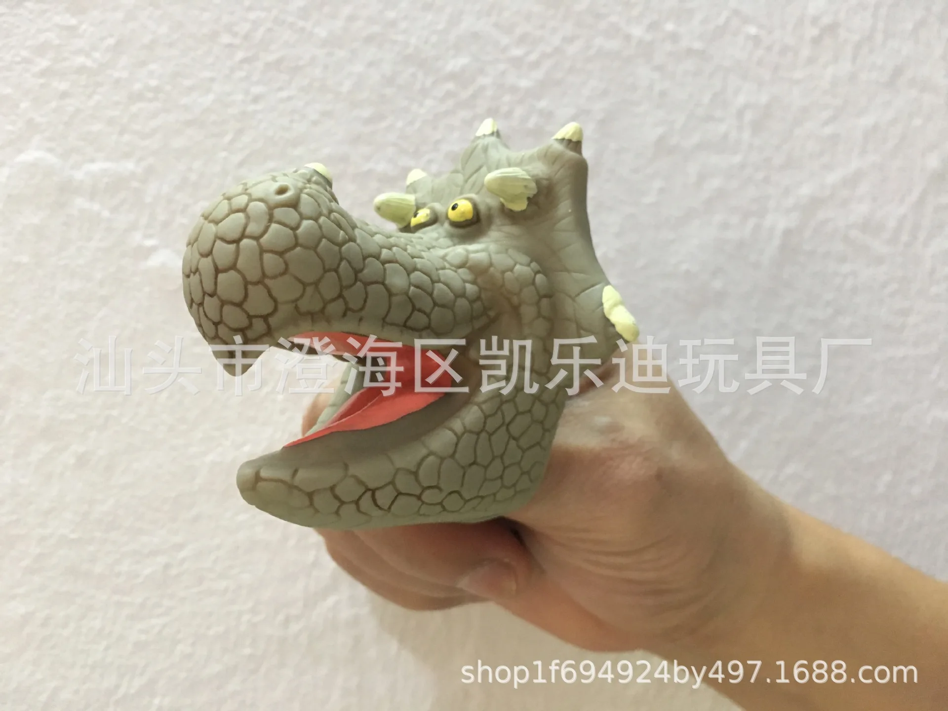Лидер продаж модель мягкие Silcone динозавр перчатки T-Rex в парк развлечений кукла на палец-с открытым ртом Интерактивная с фигурами, новинка, детская игрушка