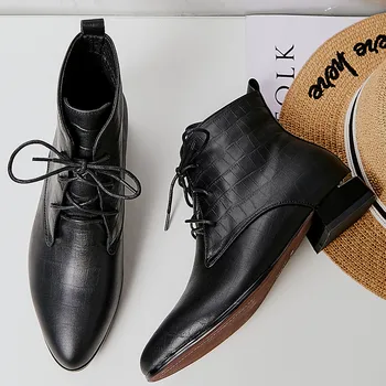 

Women's genuine leather lace-up flats ankle boots pointed toe autumn warm plush short marint boots high quality shoes for women