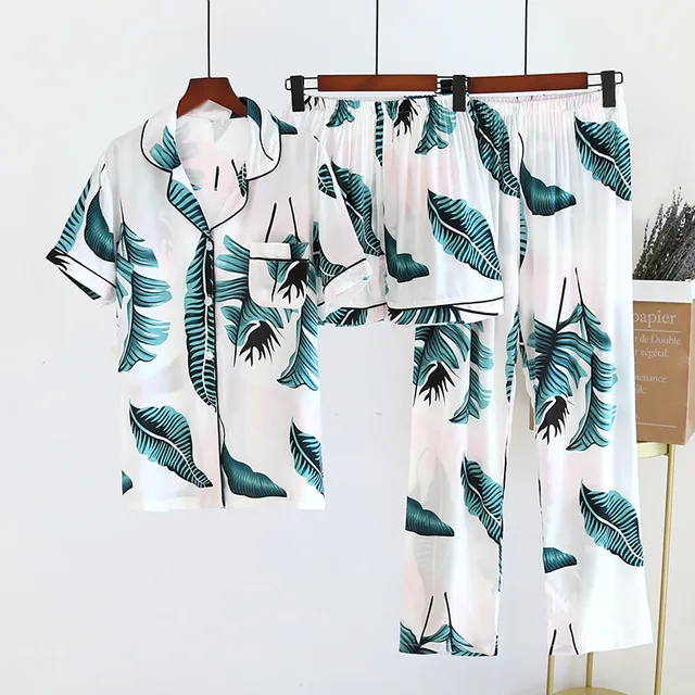 2021 New Women's Spring And Summer100%Viscose Pajamas Three-piece Short Sleeve + Shorts + Trousers Soft And Comfortable Homewear 01
