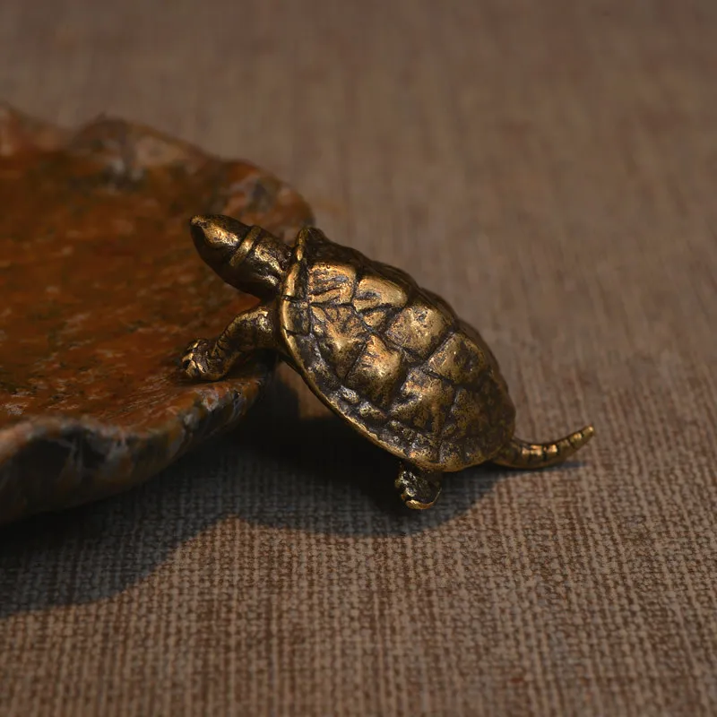 

Pure bronze Mini tortoise, handicraft ornaments, tea sets accessory