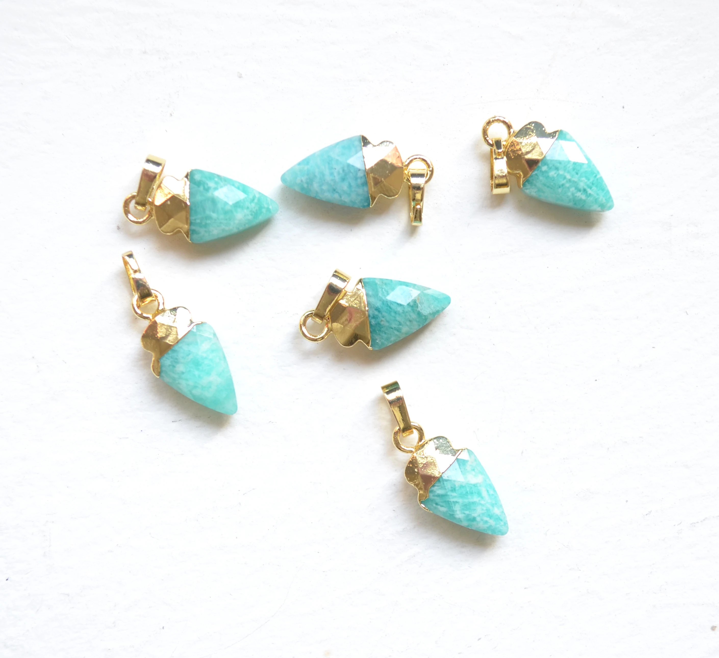 Small size cutted arrow shape Amazonite pendants with gold electroplated edges-amazonite charm for jewelry making