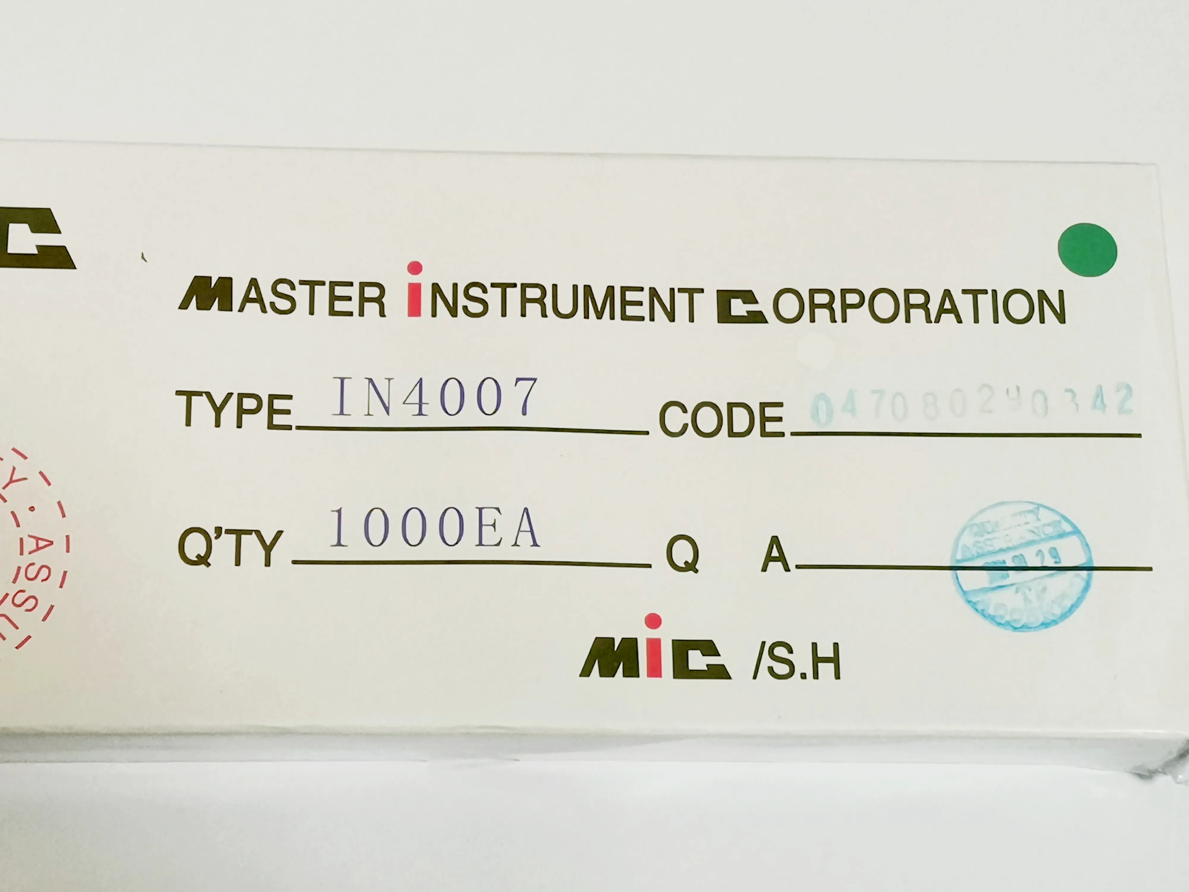 Выпрямители 1N4001 IN4001 1N4004 IN4004 1N4007 IN4007 DO-41 1.0A 1000 В шт. | Электронные компоненты и