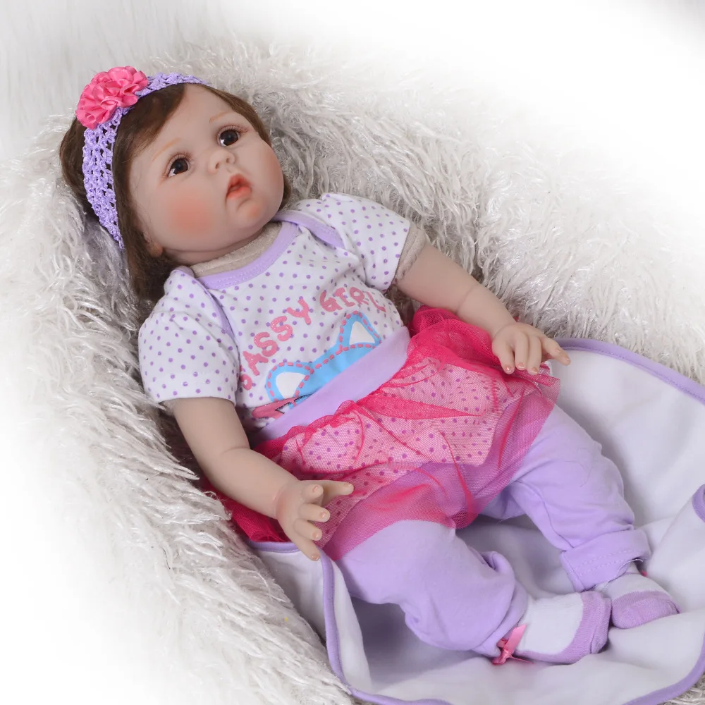  Keiumi Reborn Baby Doll 22-Inch Cloth Body Soft Silicone Model Infant