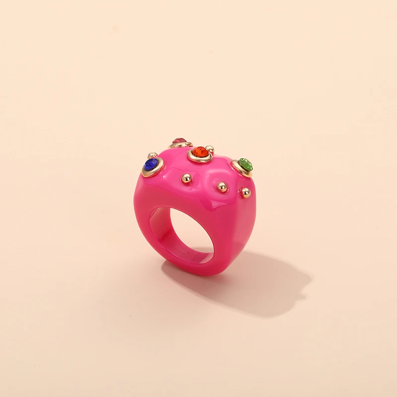 Fashion Big Women's Rings Luxury Minimalist Black Resin Punk Crystal Rings for Teen Girls Vintage Simple Pink Cute ring finger ring