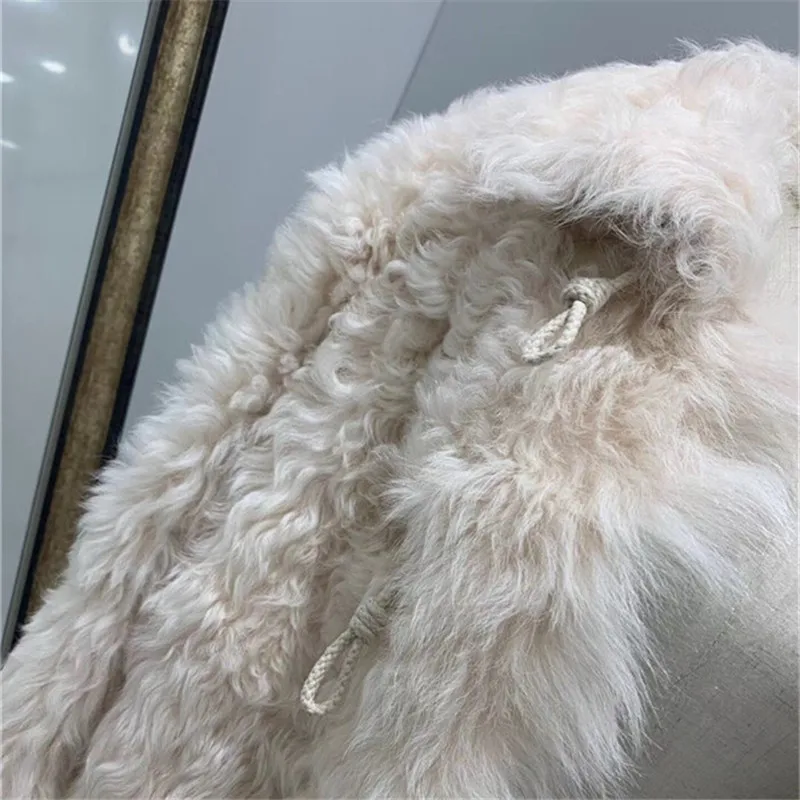 Abrigos mujer invierno Натуральная Овечья шерсть шуба с роговой пряжкой Натуральная Овечья подкладка женские зимние куртки
