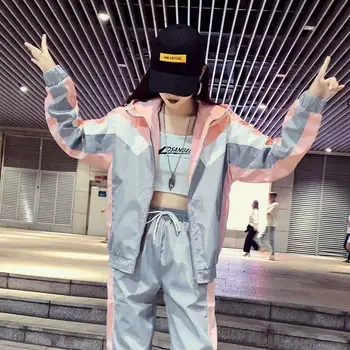 

2020 Spring Summer Striped Fitness tracksuit woman 2 piece set zipper hooded jacket Long sleeves Sportswear Suit