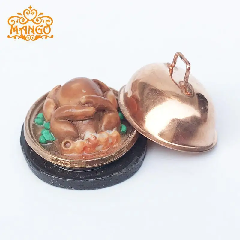 

1: 12 Dollhouse Mini Furniture Model Restaurant Scene Accessories a Plate Christmas Turkey with Lid