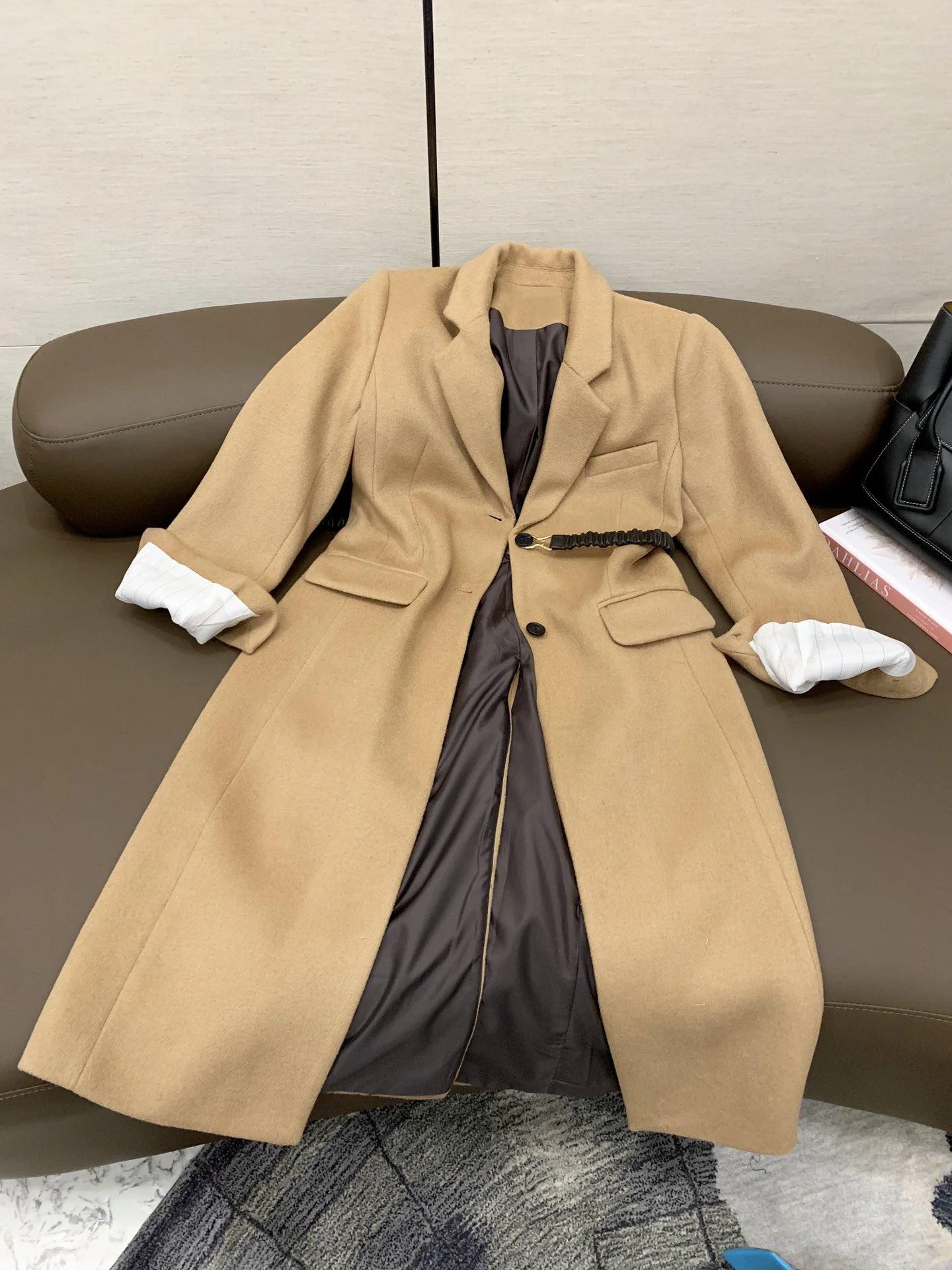 Новые женские высококачественные модные с длинными рукавами однотонный лацкан Пояс шерстяное пальто 0924