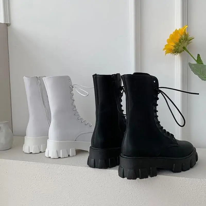 2021 New Mid Tube Boots Women's Autumn and Winter Fashion Lace Up Zipper Boots Mujer Sports Boots Thick Soled High Heels