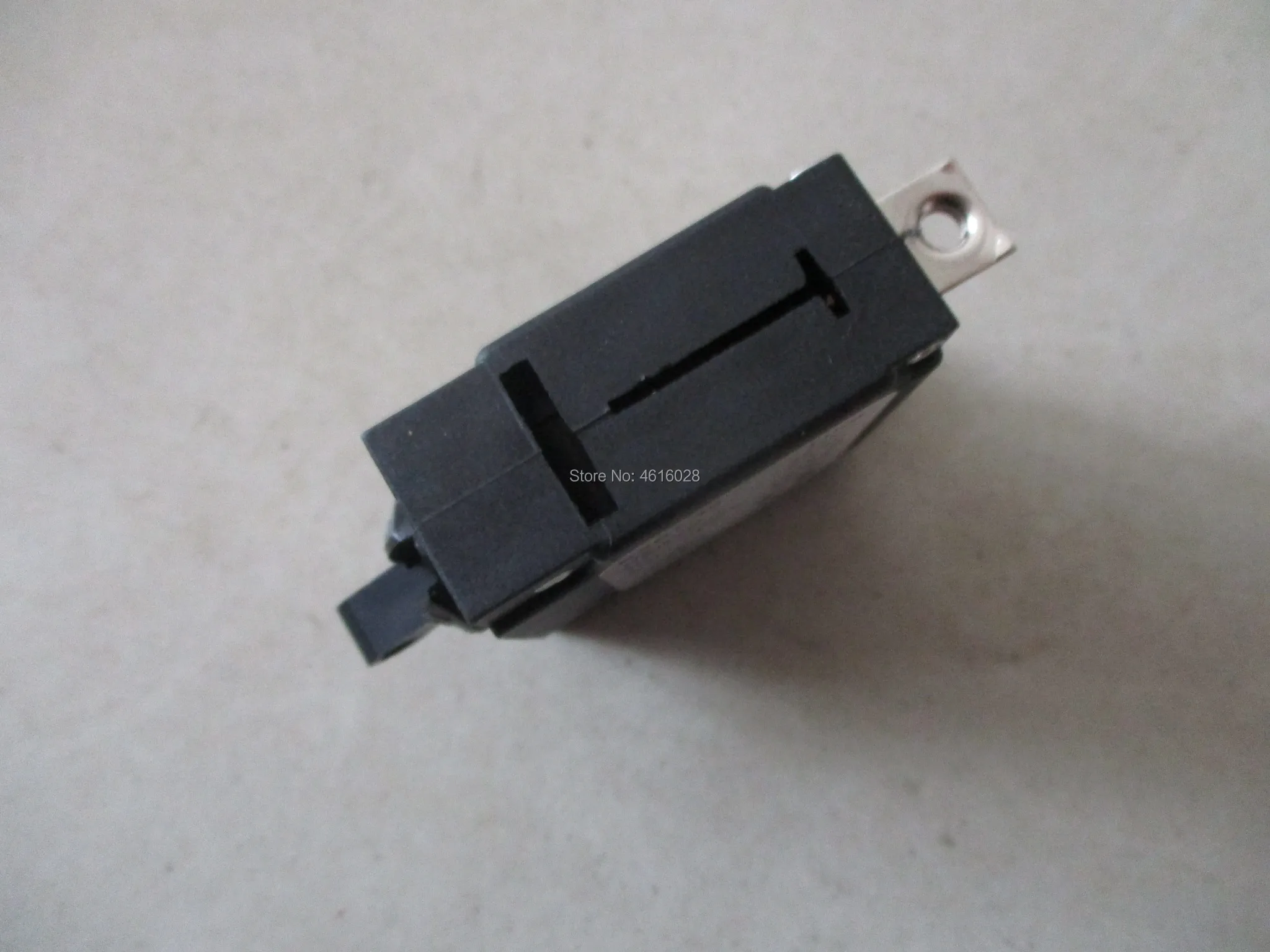 BSB1-30 13A CIRCUIT BREAKER 230V 1P