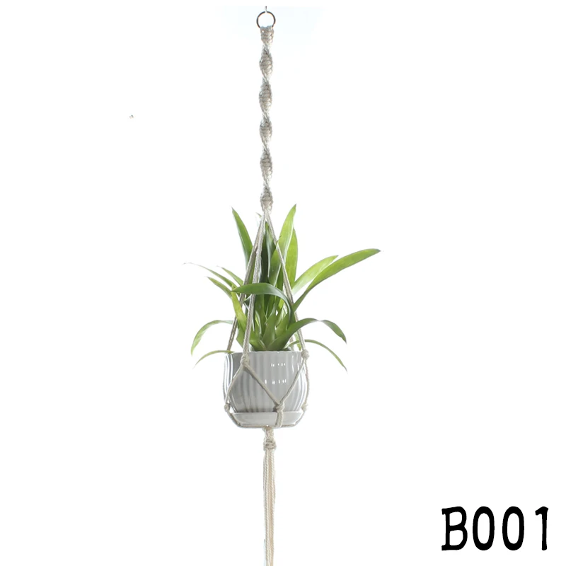 B001