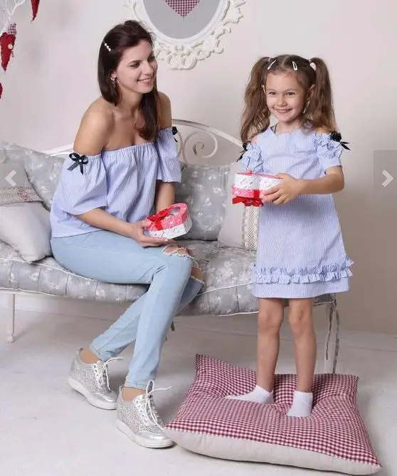 

2019 Mom And Daughter Blue Parent And Child Set, off Shoulder Formal Dress 307