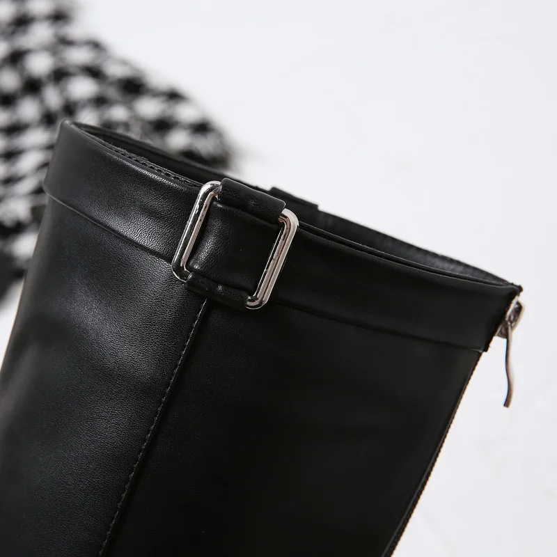 Кожаные сапоги до колена Женская осенне-зимняя обувь женские мотоциклетные ботинки на среднем квадратном каблуке, с круглым носком и пряжкой, черного цвета, A354