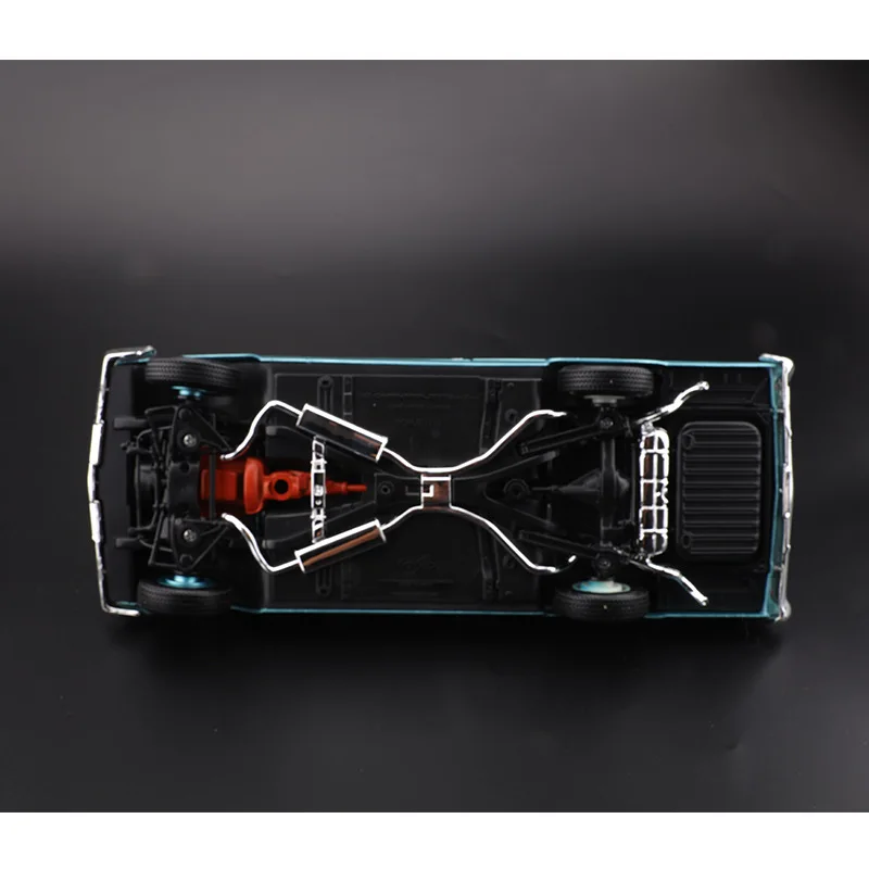 1:18 высокое моделирование 1962 Chevrolet Corvette сплава Модель автомобиля Модель гоночной машины для детей Подарки