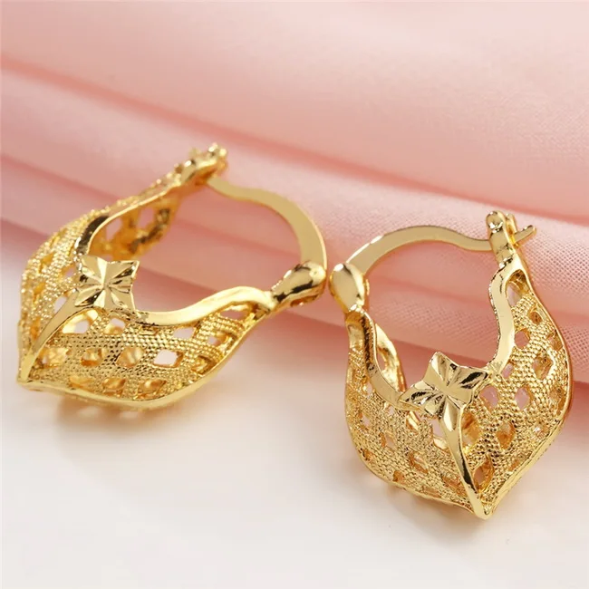 Классические желтое золото цвет серьги-кольца из металла для женщин Преувеличенные Роскошные полые большая серьга-кольцо массивные ювелирные изделия L4E569 - Окраска металла: Hoop Earring E564