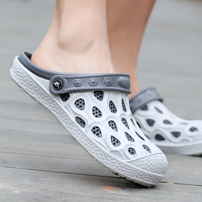 

BOOMING Summer couple shoes holes sandals Men women Breathable beach shoes slippers size 36-45