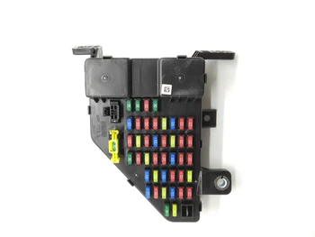 

fuse box for Hyundai Tucson 911102E001 2.0CRDi 103kW D4EA 156654 OEM 911102E001