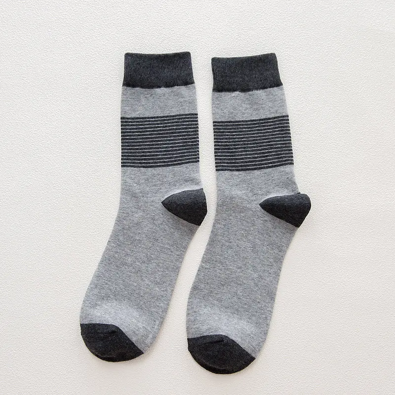 grey top socks 5 пар, высокое качество, полосатые хлопковые мужские брендовые носки под платье, зимние мужские носки в подарок, белые, черные, красные носки в упаковке, уличная одежда - Цвет: grey top socks