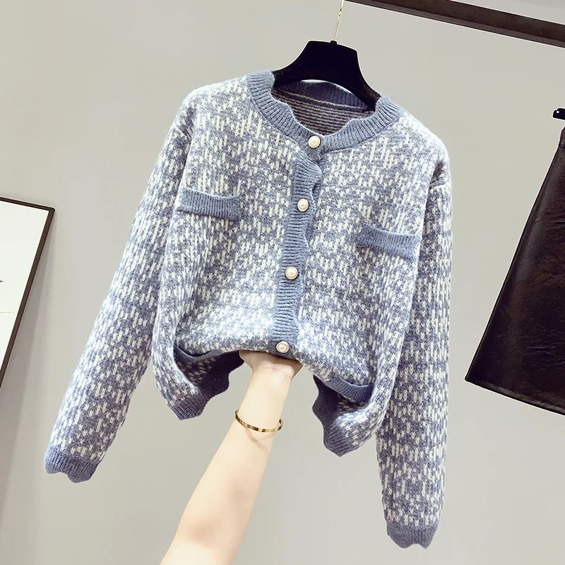

with the new spring of ms knitting cardigan sweater outside during the spring and autumn wear small sweet wind coat