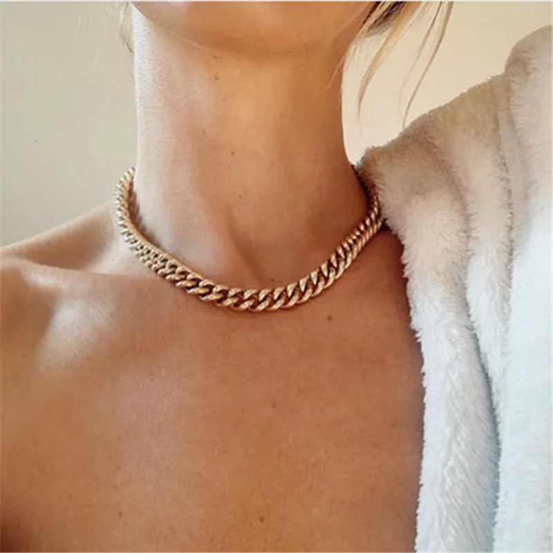

Simple Cuba Thick Choker Necklace for Women Vintage Punk Sbake Chunky Chain Necklace Statement Jewelry Gift