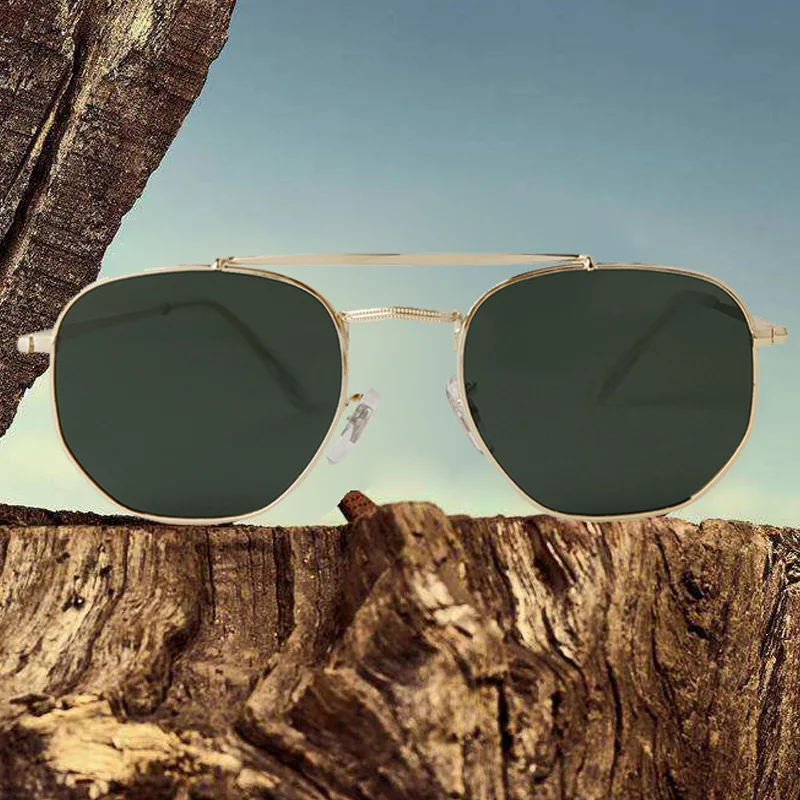 12520992618_1770957237