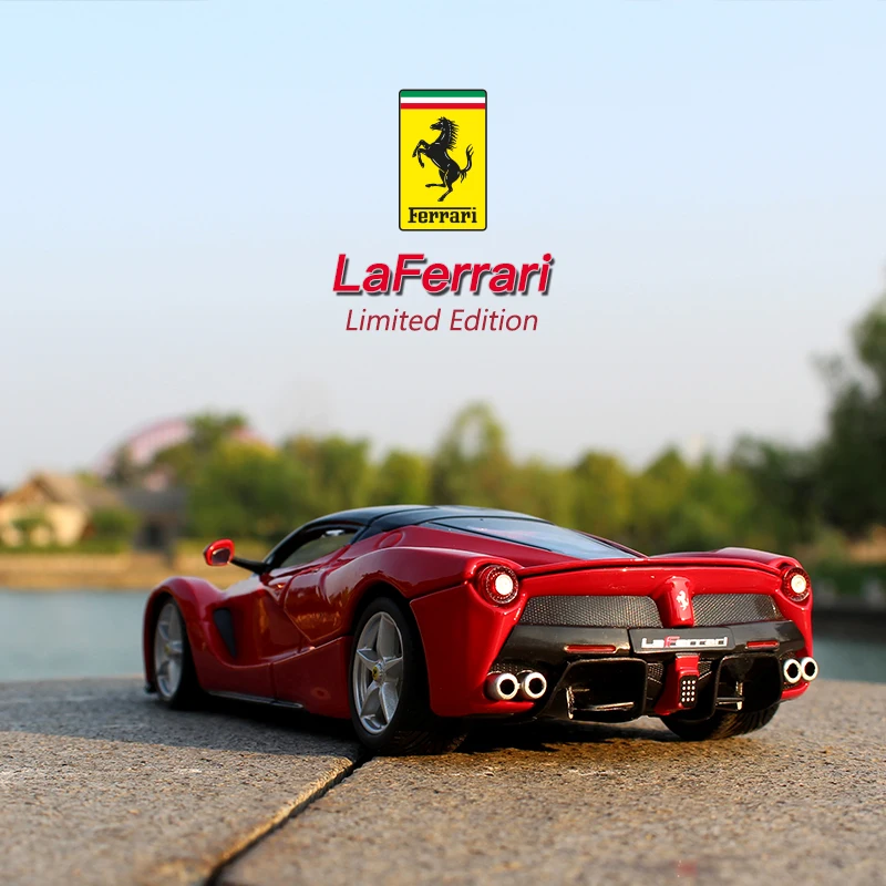 Модель Автомобиля Ferrari La Bburago 1:24 литой металлический автомобиль детская игрушка