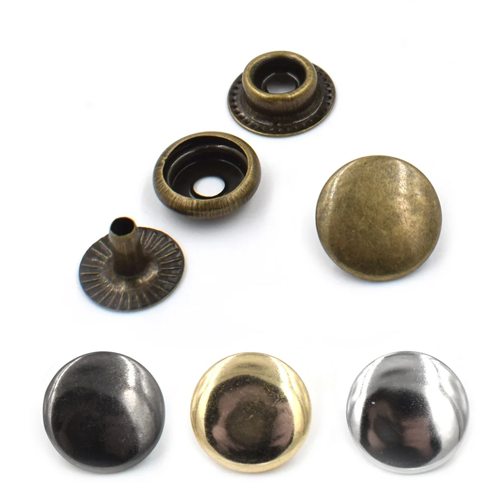 

DIY manual accessories.Metal buckle.Four buttons.Buttons.201 snap button