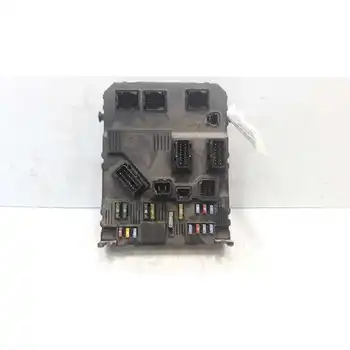 

9655708480 box Reles/Fuses Peugeot 407 St Sport