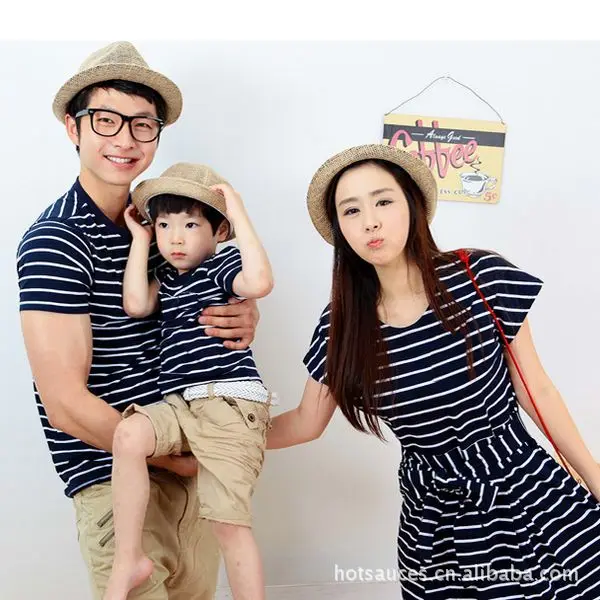 

Micro Navy Stripes Long Skirts the Couple Pig Summer Wear Short Sleeve Fashion Parent-child Matching Outfit 43hj