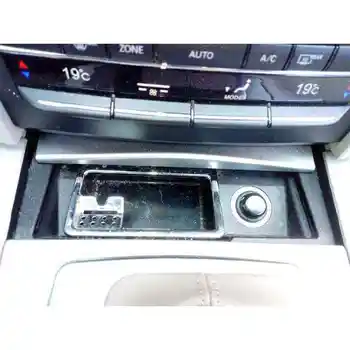 

ASHTRAY MERCEDES CLK CLASS (W207) COUPE