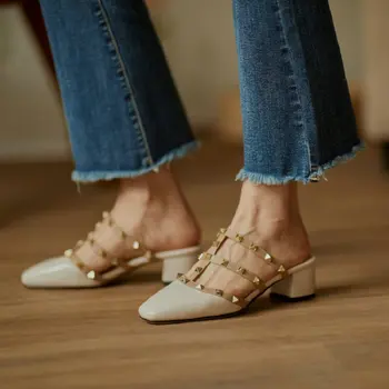 

Sianie Tianie patent PU leather chunky middle heels summer woman's shoes slip-on casual slides mules with rivets women sandals