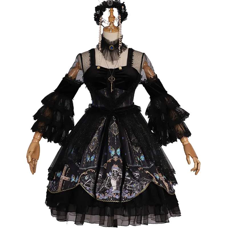 Готическое платье лолиты с длинным рукавом черепами и бабочками великолепные