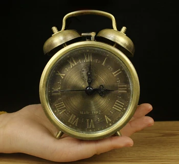 

Pure copper Vintage drawing style old-fashioned mechanical clockwork alarm clock chord clock alarm clock home decoration