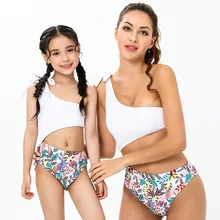 Conjunto de baño a juego para madre e hija, traje de baño de aspecto familiar con un hombro al lado, Bikini Sexy, 2022