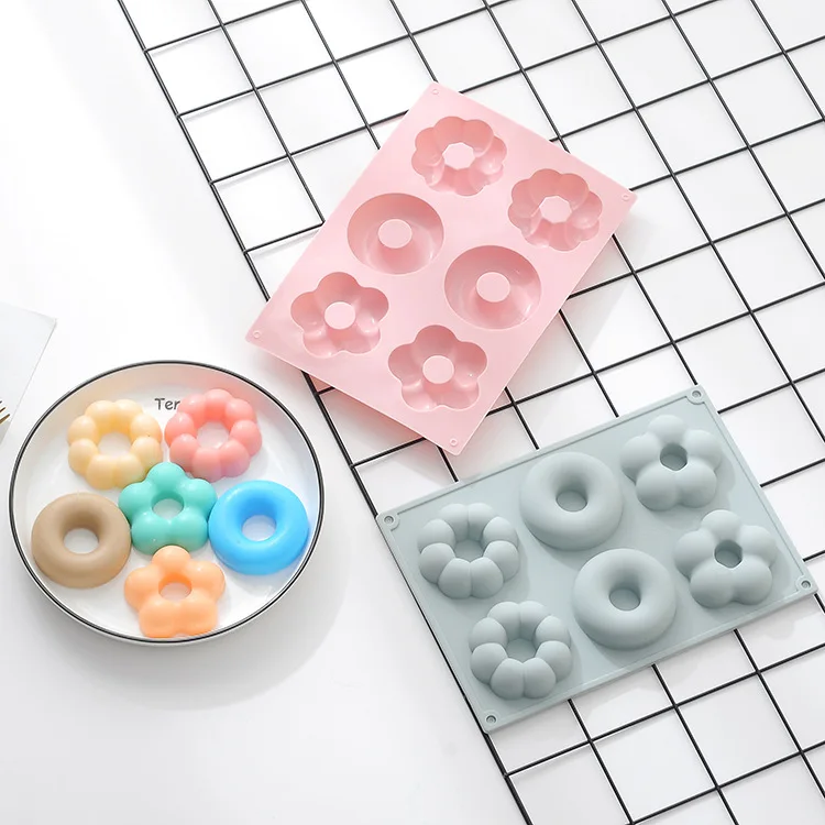

Silicone Donuts cake moulds Non-stick Kitchen Bakeware Cake Mould Pan Pudding Maker Mold DIY Chocolate Chip Mold Baking Tool
