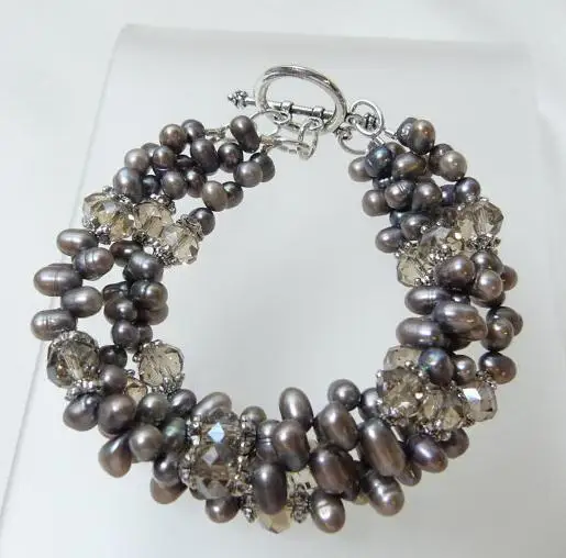 

Hot Sale Favorite Pearl Bracelet 4 Rows Crystal Beaded Black Genuine Freshwater Pearl Jewelry Handmade Charming Women Gift