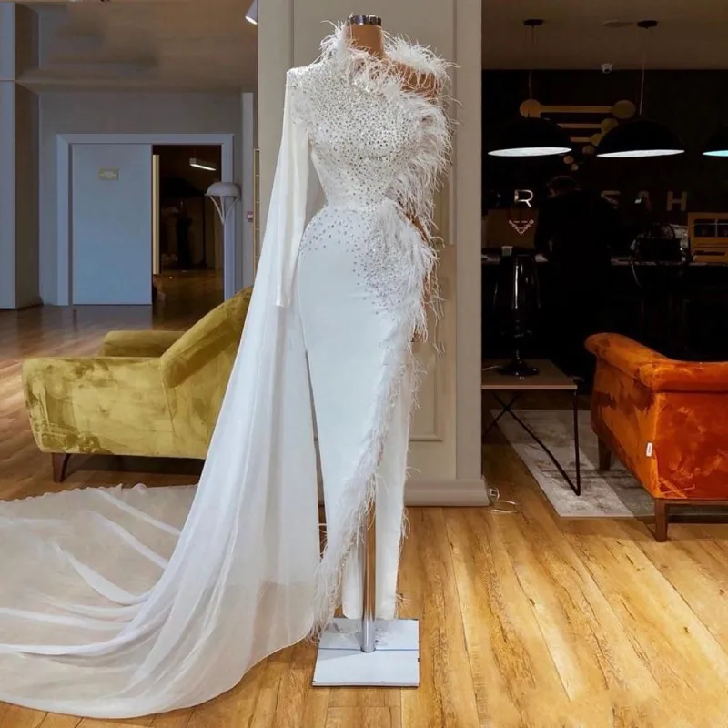 

Middle East White Feather Evening Dresses With Wrap One Shoulder Beading Sequins Celebrity Party Gowns Dubai Mermaid Prom Dress