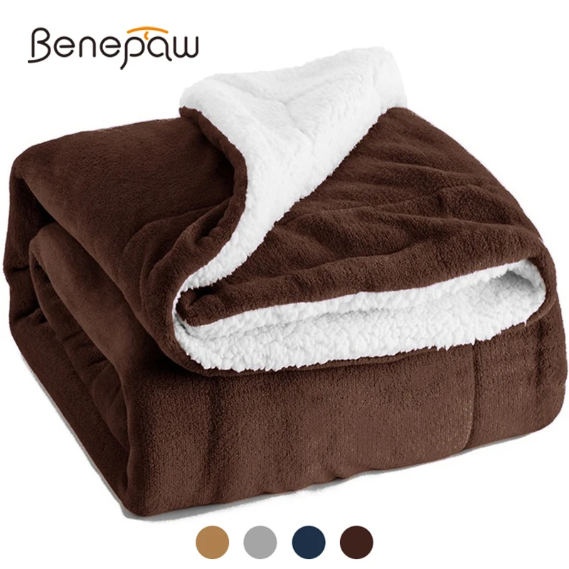 

Benepaw Warm Reversible Thick Dog Blanket Comfortable Soft Fleece Pet Blanket For Couch Bed Car Machine Washable Puppy Cat Mat