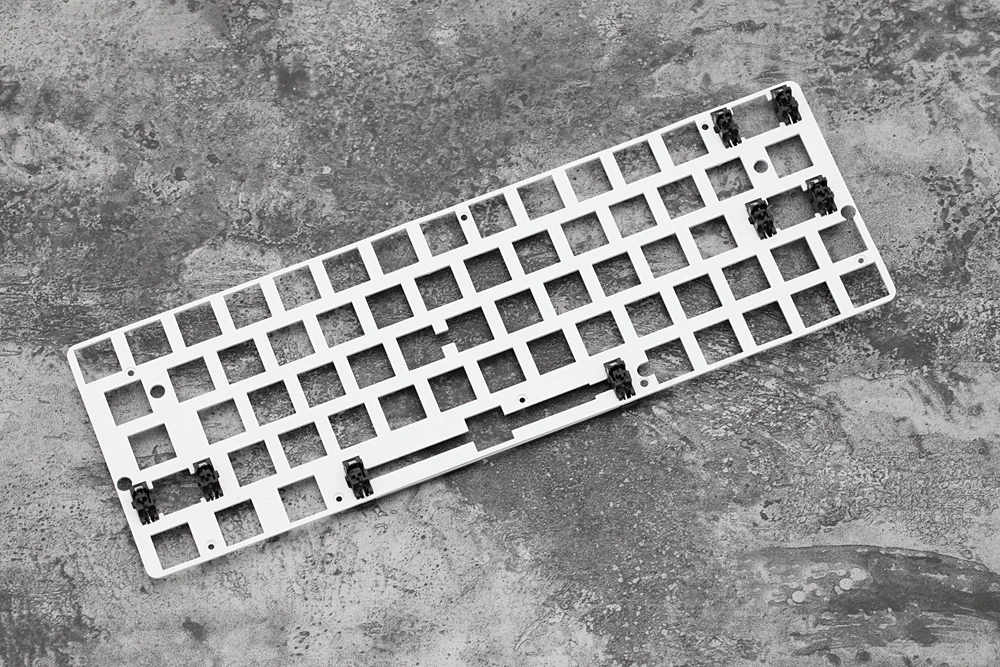 60% алюминиевая Механическая опорная пластина для клавиатуры gk64 gk64s xd64 xd60 белый цвет только опорная пластина стабилизатор