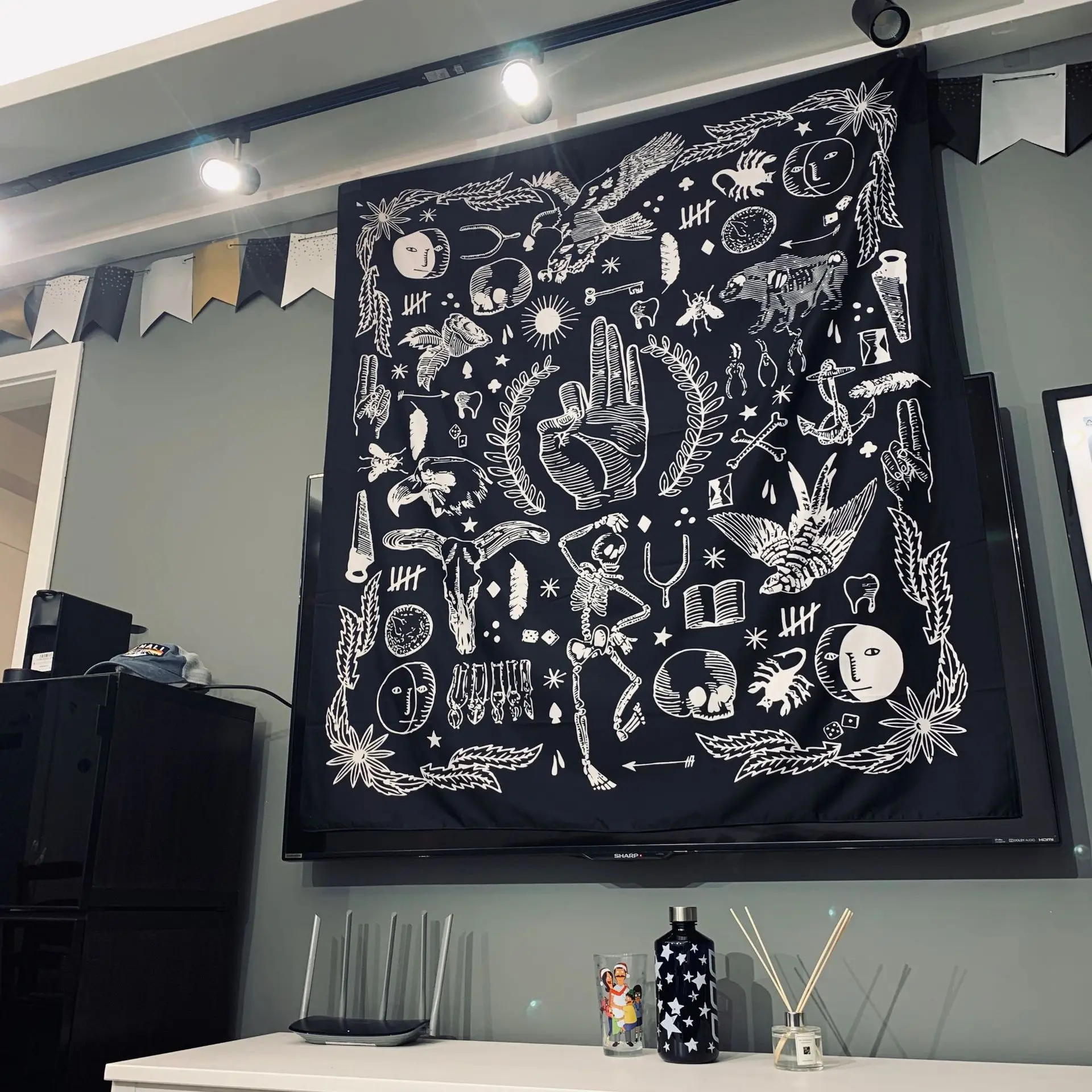 

Dark Punk Tapestry Wall Hanging Bohemian Beach Mat Polyester Blanket Yoga Mat Home Bedroom Art Carpet