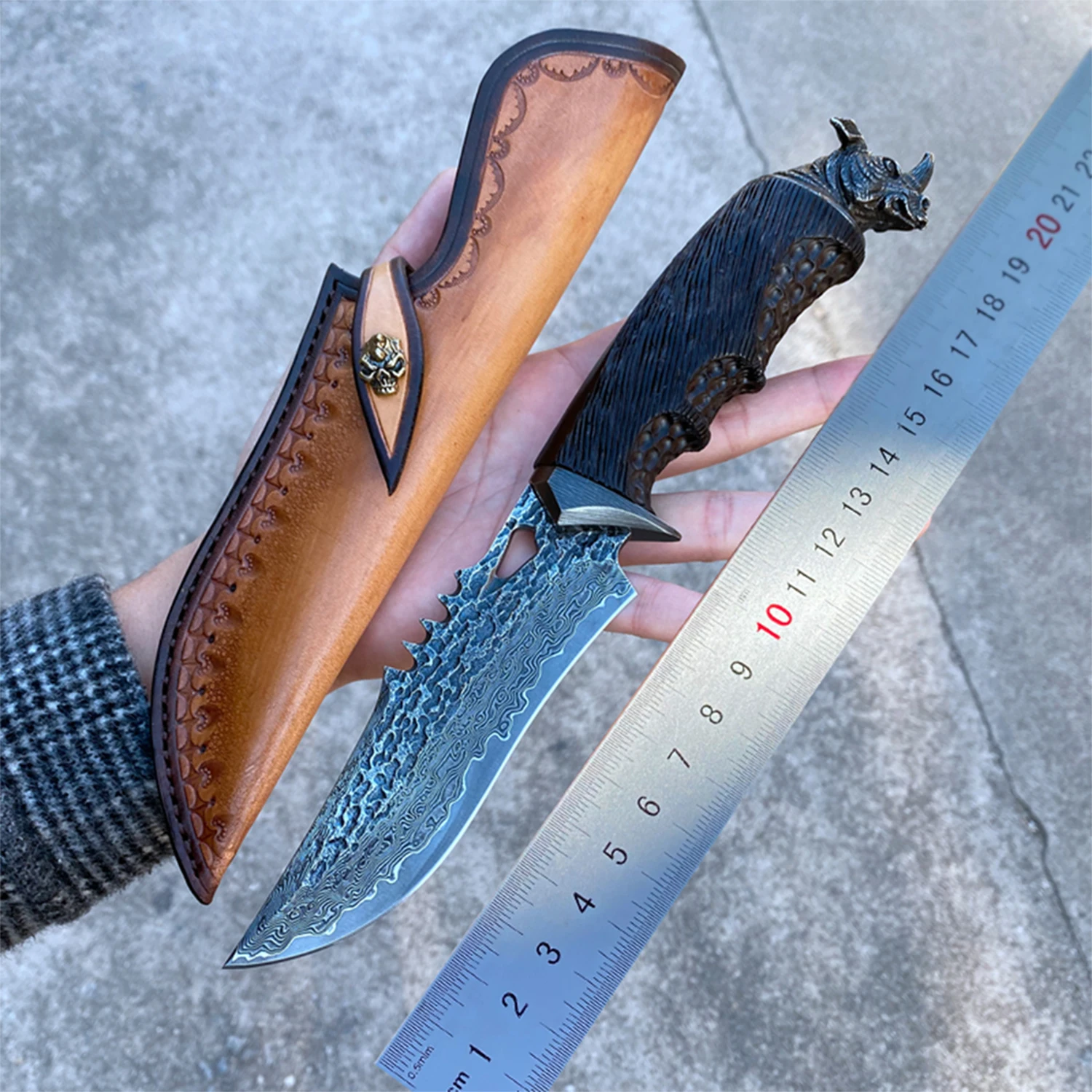 https://ae01.alicdn.com/kf/Hf5ffc58f105649ddbbbb672256d094ab6/TUREN-Hunting-Knife-Handmade-VG10-Damascus-Steel-Fixed-Blade-Tactical-Knife-with-sheath-Bushcraft-Survival-Knives.jpg