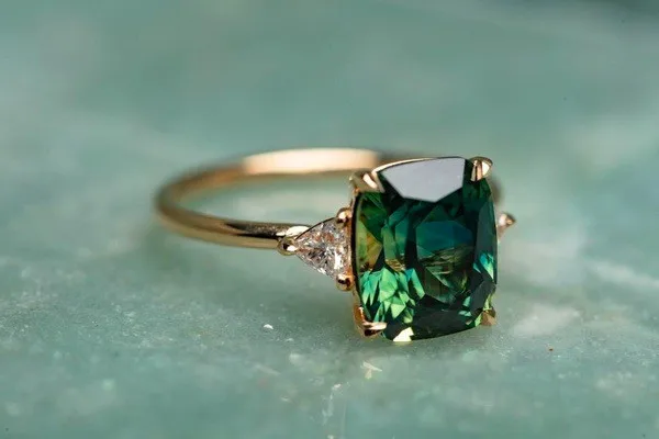Fashion Green Zircon Wedding Ring Vintage Female Crystal Square Big Stone Ring Classic Gold Color Engagement Rings For Women Men
