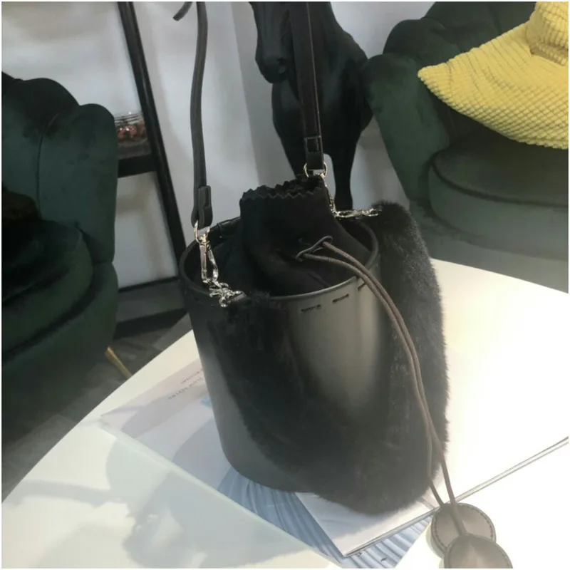 [BXX] Женская сумка через плечо на одно плечо, универсальная сумка с клапаном, Осень-зима, бархатная сумка-мешок на шнурке с ручкой HI372
