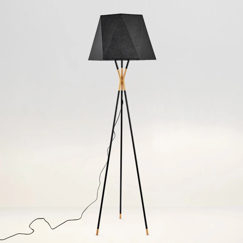 Nordic Floor Lamp Postmodern Minimalism Floor Lamps For Living Room Bedroom Home Decor Bedside E27 Iron Tripod Standing Lamp