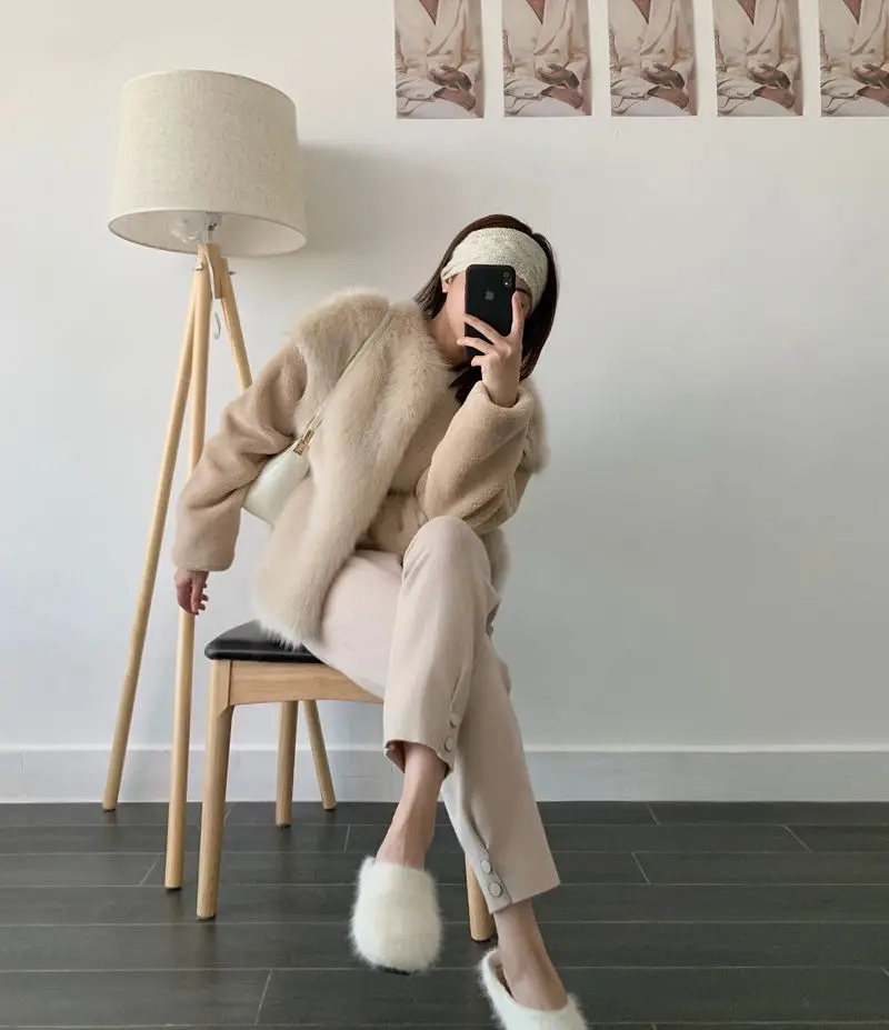 Корейский Джокер свободный темперамент лоскутное ягненка имитация лисьего меха Женское пальто