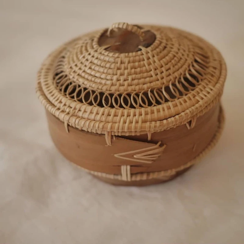 Rattan-Round-Storage-Box-Handmade-Natural-Bamboo-Dessert-Bread-Candy-Nuts-Organizer-Woven-Jewelry-Organizers-Home-Table-Decor-05
