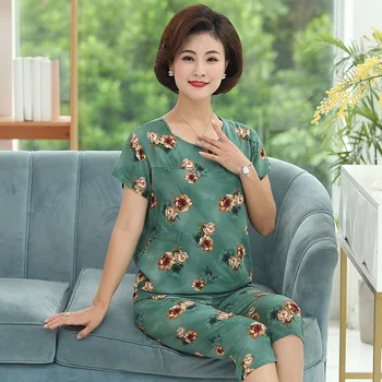 

Middle-Aged And Elderly Artificial Cotton Loose Home Service Lounge Negligee New Pajamas Women Summer Short-Sleeved Cotton Suits