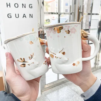 

Nordic Embossed Deer Gold Drawing Ceramic Mug with Lid Spoon Brief Breakfast Coffee Mug Milk 400ml Large Capacity Cup for Lovers