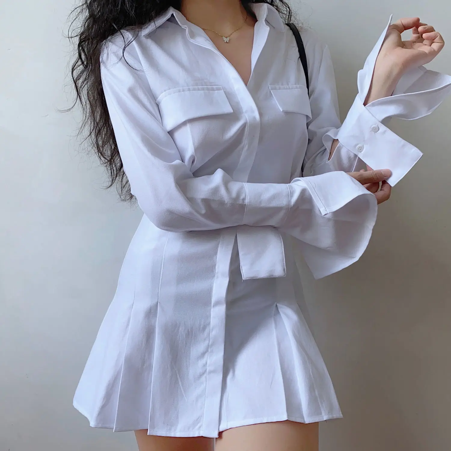 Camisas plisadas blancas de manga larga para mujer, blusa informal de gasa con cuello vuelto para oficina, estilo A Line, Tops de primavera 2021