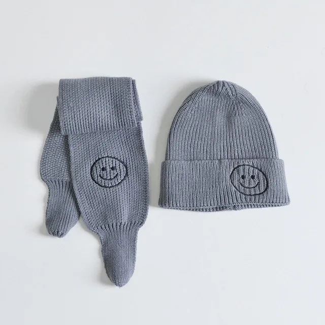 Серый Baby Girls Boy Hat Scarf Set Winter Warm Children Beanie Hat Cute Smile Face Woolen Knitted Hats Scarf Kids Two Piece Set - Цвет: Серый